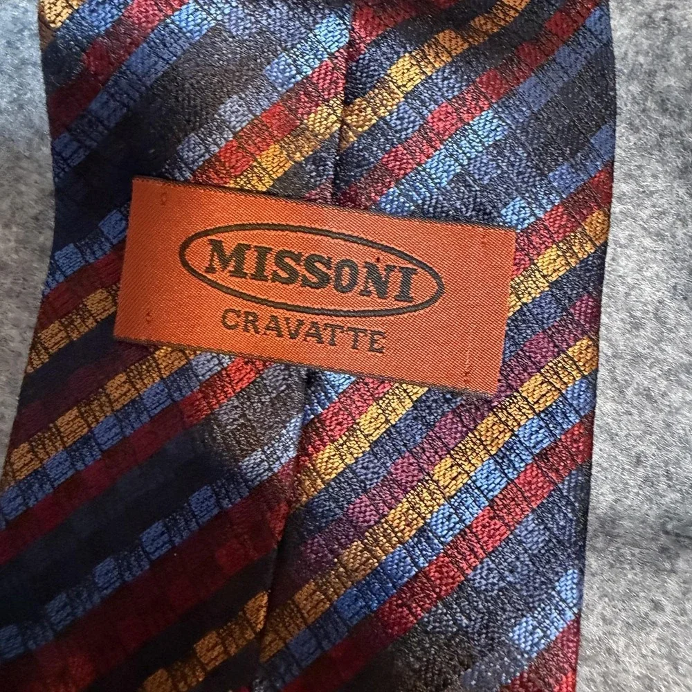 Vintage MISSONI Tie Silk Necktie made in Italy Cravatte Abstract Pattern 00s